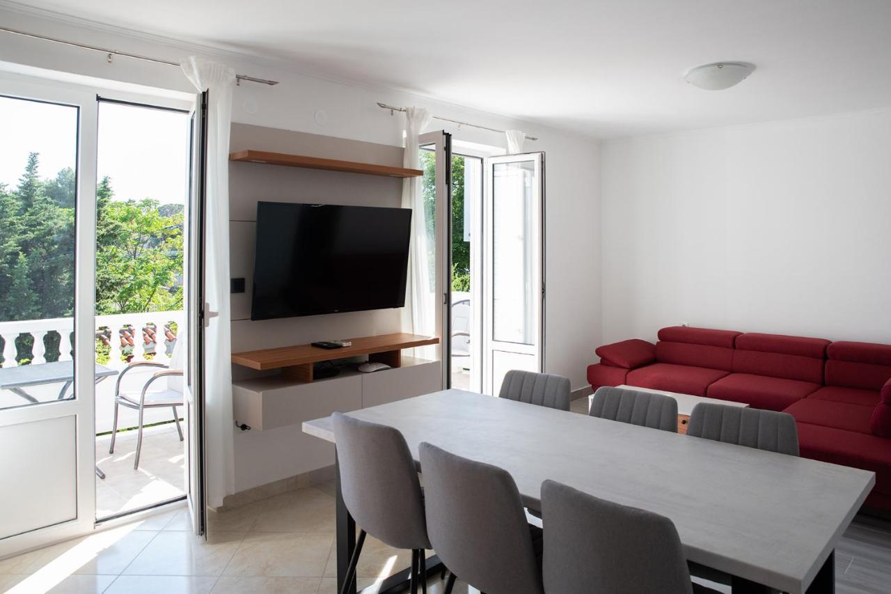 Apartmani Vrtodusic Banjol Екстериор снимка