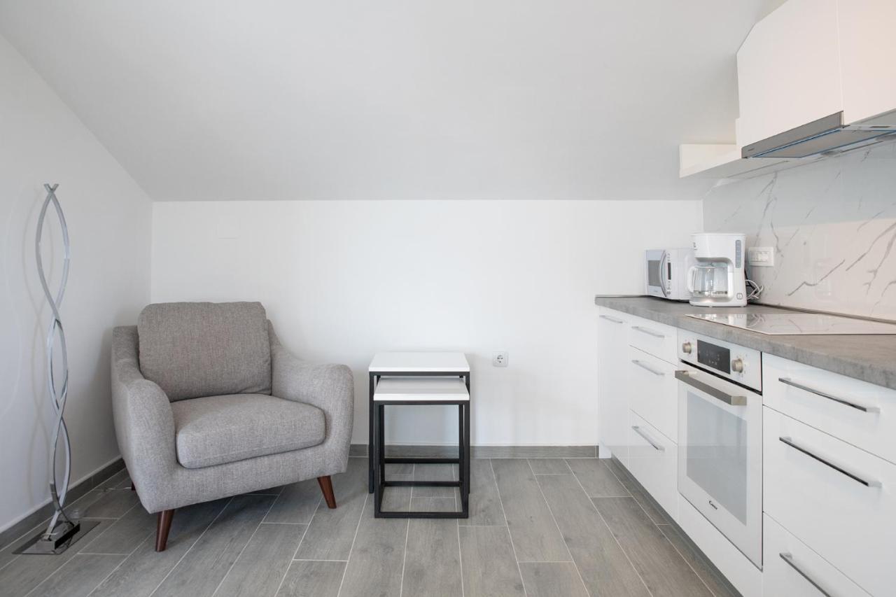 Apartmani Vrtodusic Banjol Екстериор снимка