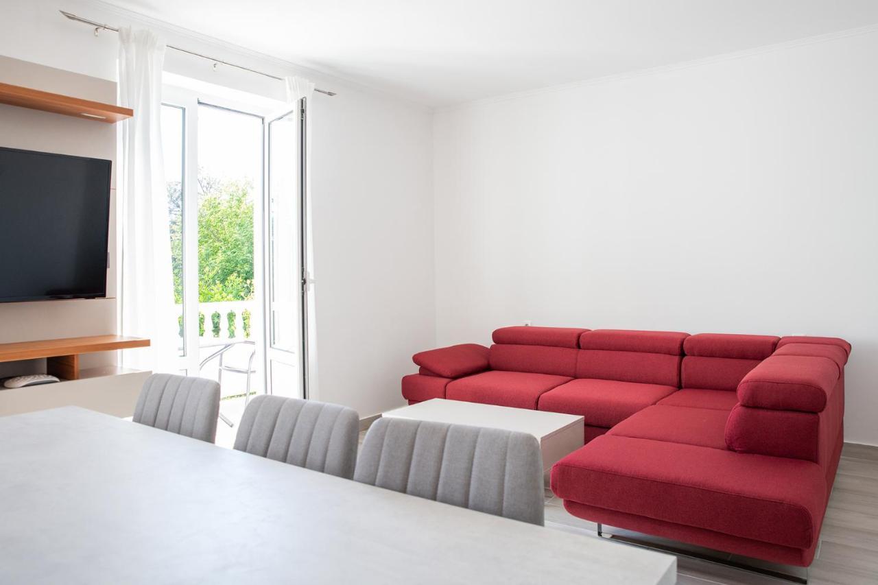 Apartmani Vrtodusic Banjol Екстериор снимка